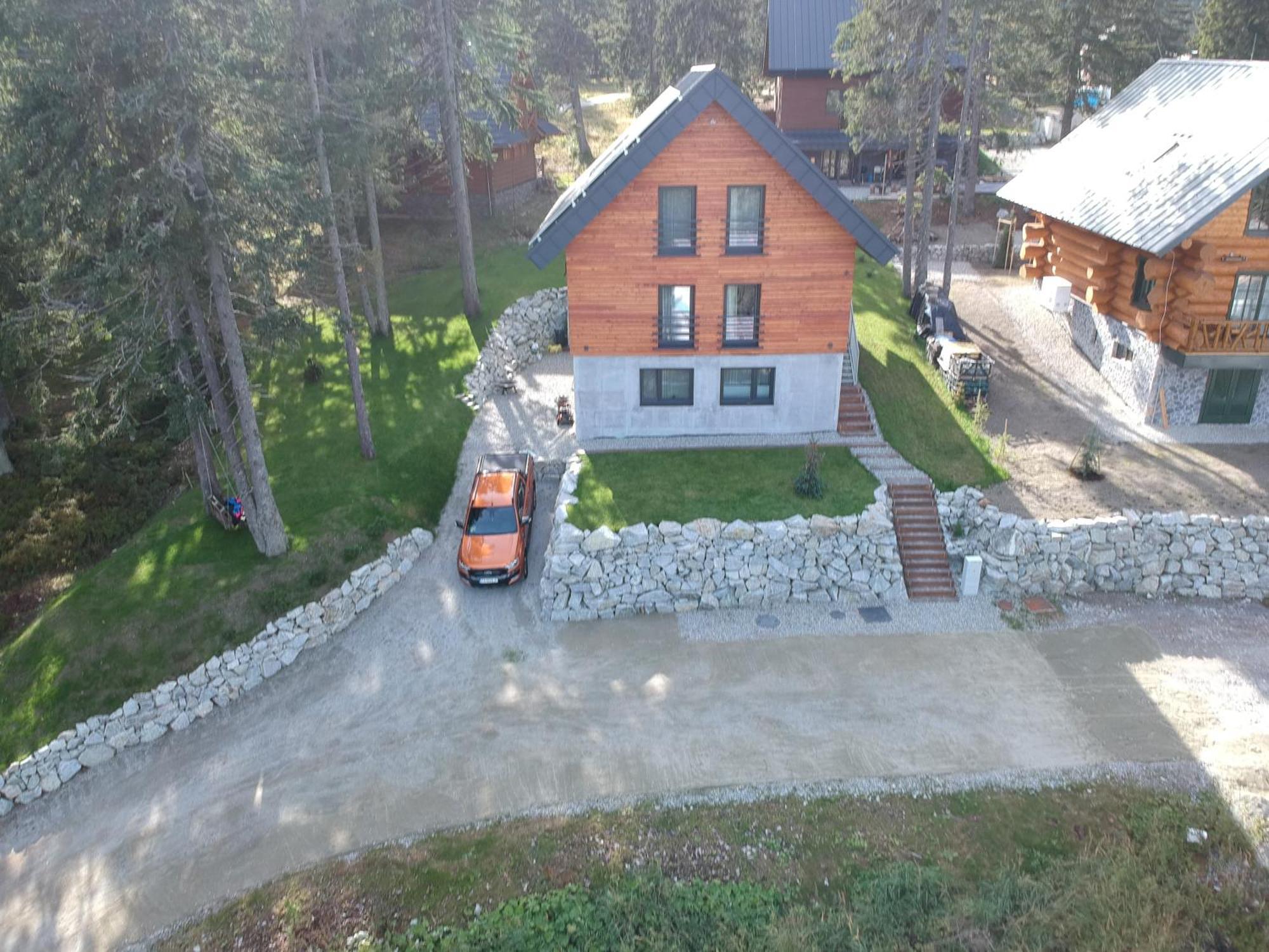 Aparthaus Pinia - Martinske Hole Exterior photo
